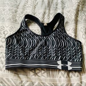 UA sports bra